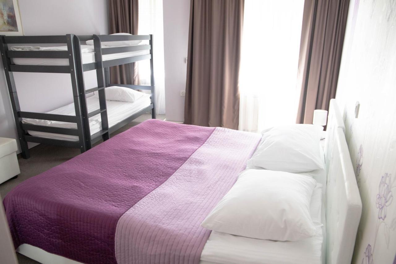 Art Hotel Slavonski Brod Exterior photo